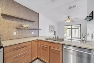 800 Bay Dr, Niceville, FL 32578 - Photo 9