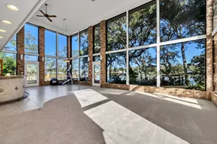 315 NW Vaughan Street NW, Fort Walton Beach, FL 32548 - Photo 3