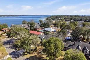 395 Jasmine Ave, Valparaiso, FL 32580 - Photo 5