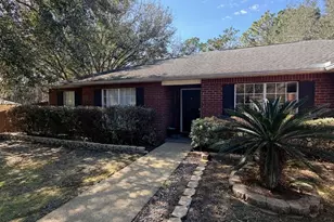 205 Villacrest Dr, Crestview, FL 32536 - Photo 7