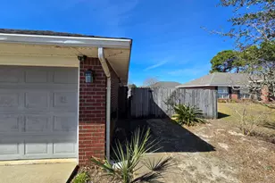 2129 Ainsdale Ct, Navarre, FL 32566 - Photo 13