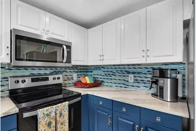 1751 Scenic Hwy 98 #UNIT 215, Destin, FL 32541 - Photo 9