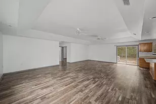 126 Paradise Island Dr, Defuniak Springs, FL 32433 - Photo 7