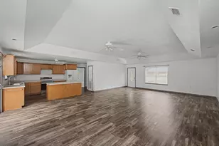 126 Paradise Island Dr, Defuniak Springs, FL 32433 - Photo 9