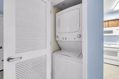 1324 SE Miracle Strip Parkway SE #UNIT 402, Fort Walton Beach, FL 32548 - Photo 21