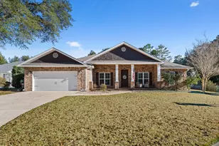 1569 Lakeside Dr, Niceville, FL 32578 - Photo 1