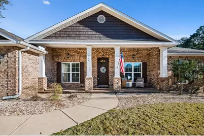 1569 Lakeside Drive, Niceville, FL 32578 - Photo 3