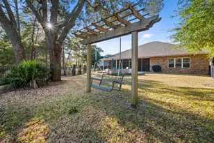 1569 Lakeside Dr, Niceville, FL 32578 - Photo 51