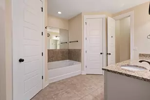 1569 Lakeside Dr, Niceville, FL 32578 - Photo 31