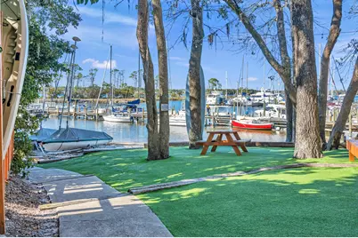 1569 Lakeside Drive, Niceville, FL 32578 - Photo 69