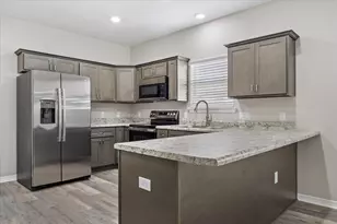 1255 Mills Ave, Pensacola, FL 32507 - Photo 13