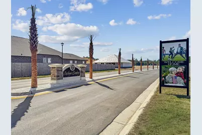 7584 Hatteras Drive, Navarre, FL 32566 - Photo 5