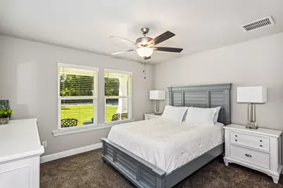 7584 Hatteras Drive, Navarre, FL 32566 - Photo 19