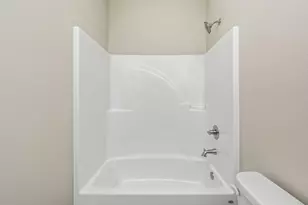 1357 E Chestnut Ave E, Crestview, FL 32539 - Photo 31