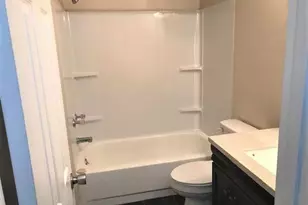 211 Evans St, Niceville, FL 32578 - Photo 9