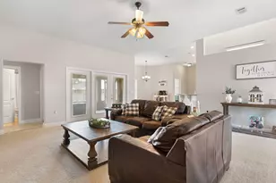 9722 Misty Meadow Ln, Navarre, FL 32566 - Photo 11