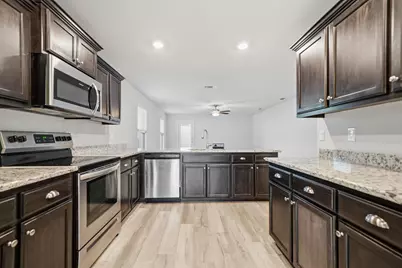 217 Baycliff Drive, Crestview, FL 32536 - Photo 7