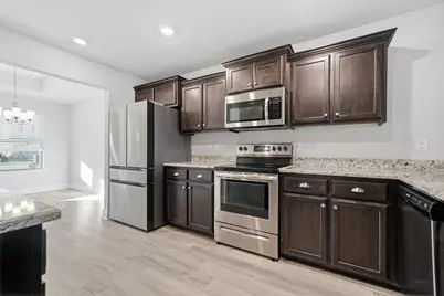 217 Baycliff Drive, Crestview, FL 32536 - Photo 5