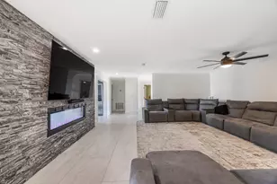 423 Caviar Dr, Fort Walton Beach, FL 32548 - Photo 9