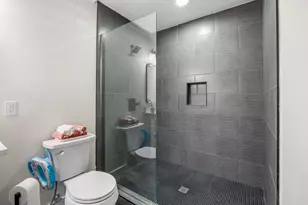 423 Caviar Dr, Fort Walton Beach, FL 32548 - Photo 43