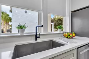 84 Mark St, Destin, FL 32541 - Photo 9