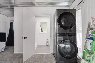 60 N 8th Street N, Defuniak Springs, FL 32433 - Photo 9