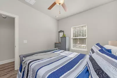 7388 Hiawatha Lane, Navarre, FL 32566 - Photo 31