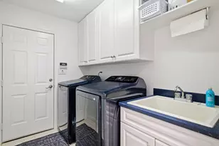 2770 Masters Blvd, Navarre, FL 32566 - Photo 21