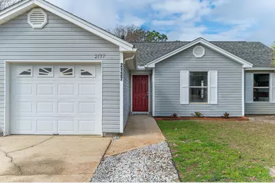 2137 Estates Circle, Navarre, FL 32566 - Photo 3