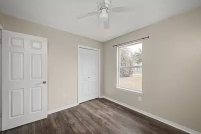 2137 Estates Circle, Navarre, FL 32566 - Photo 21