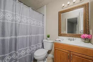 2137 Estates Circle, Navarre, FL 32566 - Photo 17