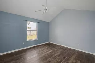 2137 Estates Circle, Navarre, FL 32566 - Photo 15