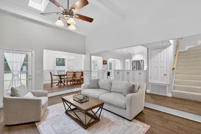 821 Lake Amick Drive, Niceville, FL 32578 - Photo 9