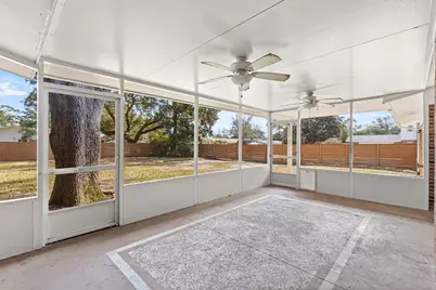 650 NE Country Club Avenue NE, Fort Walton Beach, FL 32547 - Photo 23