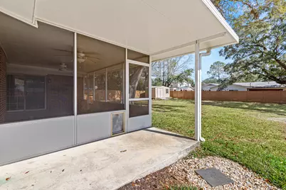 650 NE Country Club Avenue NE, Fort Walton Beach, FL 32547 - Photo 25