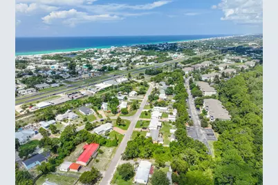 621 Malaga Place, Panama City Beach, FL 32413 - Photo 5