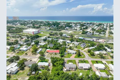 621 Malaga Place, Panama City Beach, FL 32413 - Photo 15