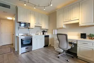 214 Miracle Strip Pkwy, Fort Walton Beach, FL 32548 - Photo 3