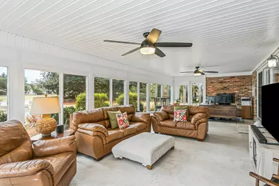 76 Country Club Road, Shalimar, FL 32579 - Photo 13