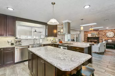 76 Country Club Road, Shalimar, FL 32579 - Photo 7