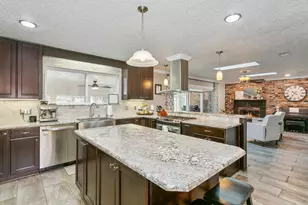 76 Country Club Rd, Shalimar, FL 32579 - Photo 7