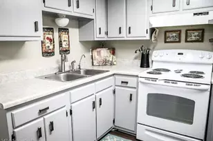 547 Schneider Dr, Fort Walton Beach, FL 32547 - Photo 9