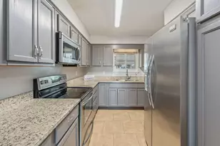 710 Doyce Dr, Fort Walton Beach, FL 32547 - Photo 9