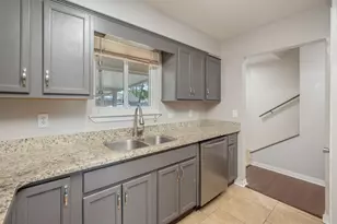 710 Doyce Dr, Fort Walton Beach, FL 32547 - Photo 7