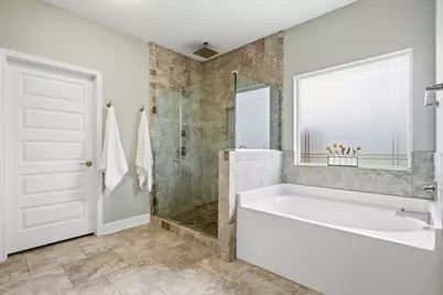 6735 E East Bay Boulevard E, Navarre, FL 32566 - Photo 37