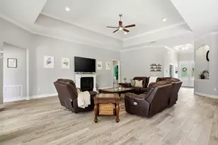 6735 E East Bay Blvd E, Navarre, FL 32566 - Photo 15