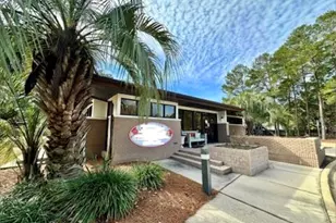 2201 N Partin Dr N, Niceville, FL 32578 - Photo 1