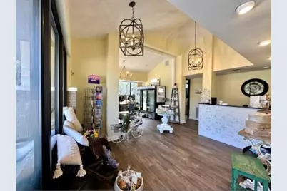 2201 N Partin Drive N, Niceville, FL 32578 - Photo 9