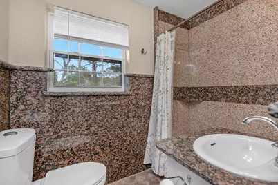 219 NE California Drive NE, Fort Walton Beach, FL 32548 - Photo 15