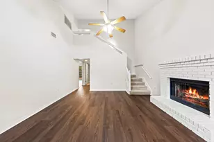 236 Parkwood Cir, Niceville, FL 32578 - Photo 3